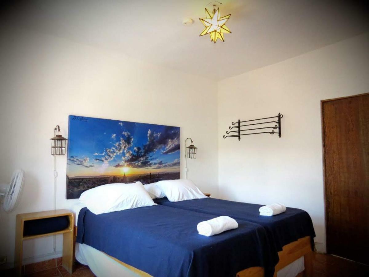 סאן מיגל דה אלנדה La Catrina Hostel מראה חיצוני תמונה