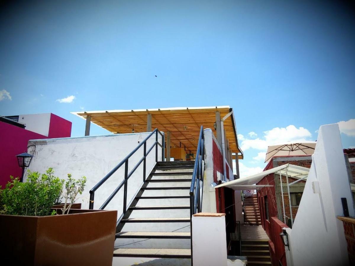 סאן מיגל דה אלנדה La Catrina Hostel מראה חיצוני תמונה